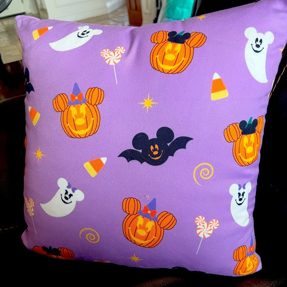 Halloween Pillow. Disney inspired from an Etsy creator